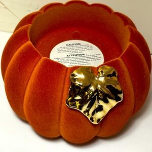 Bath & Body Works flocked pumpkin three wick candle holder gold leaf NEW